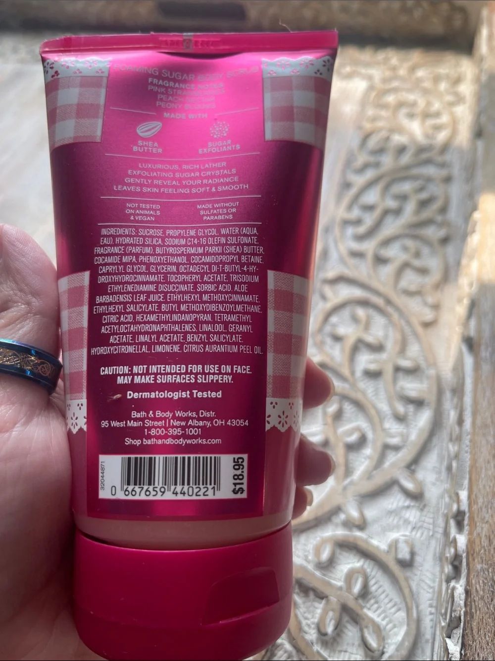 Bath & Body Works Gingham Gorgeous Body Scrub - Pink